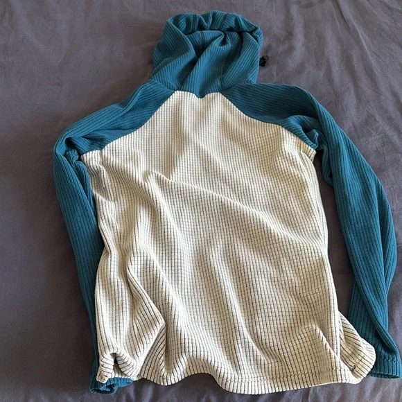 Melanzana Hoodie - Picture 5 of 5